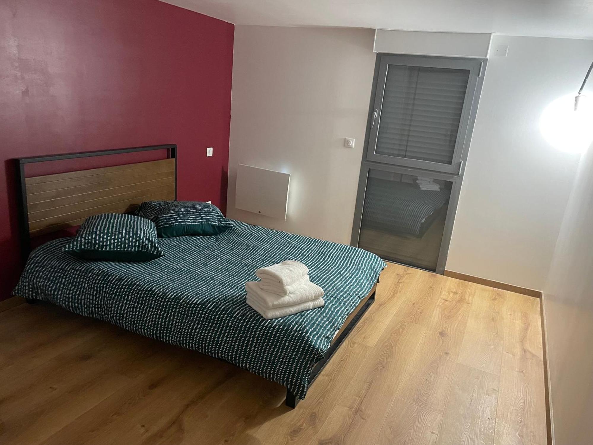 Appartamento Apparemment Choucas Bagnères-de-Bigorre Esterno foto